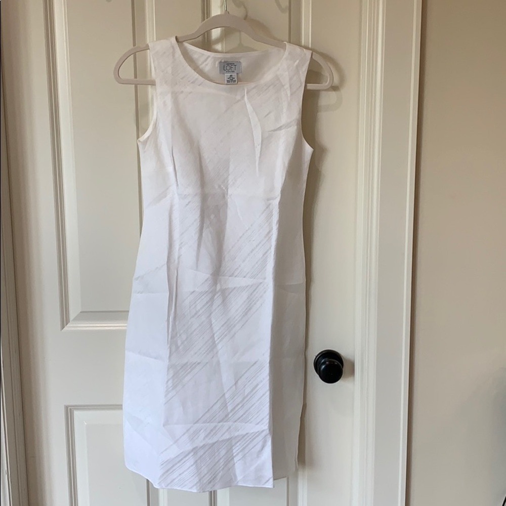 White dress: size 6p